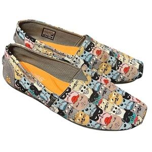 BOBS from Skechers Cat Print Flats. Size 8.5